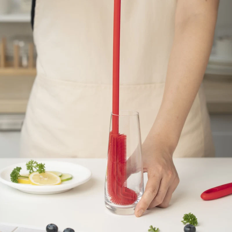 Flaschenbürste dünn