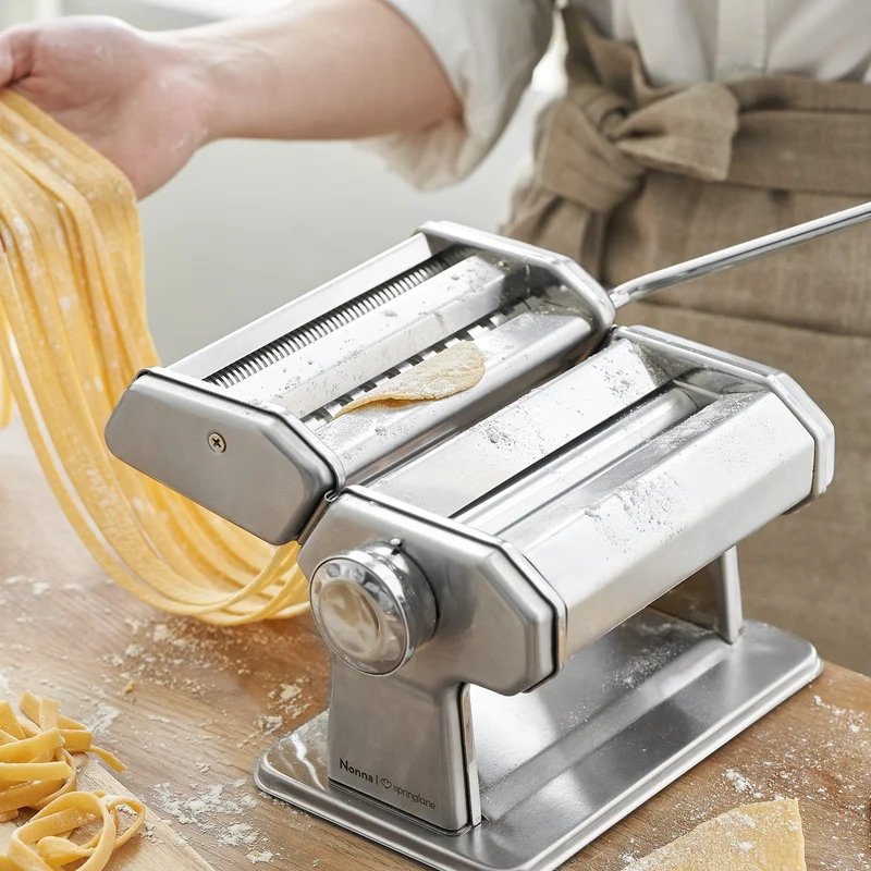 Nonna – Die Manuelle Nudelmaschine