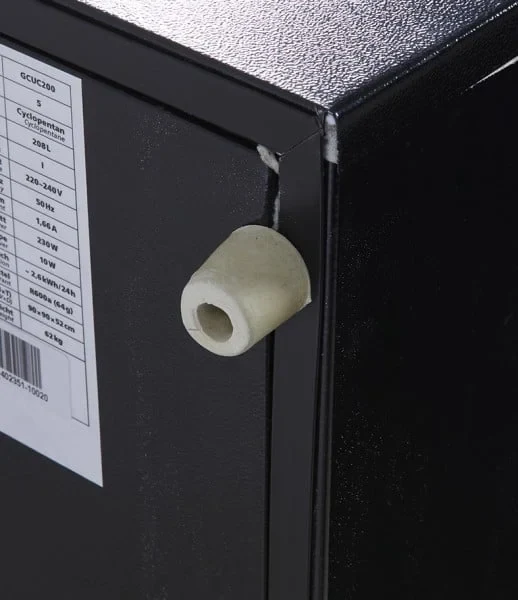 Gastro-Cool UC200 Barkühlschrank 208 Liter Schiebetüren schwarz, LED, unterbaufähig