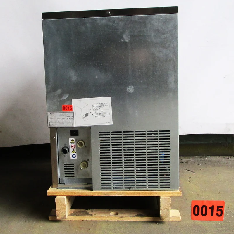 Mastro Eiswürfelbereiter, Wasserkühlung, 38 kg/24 h - GEBRAUCHT