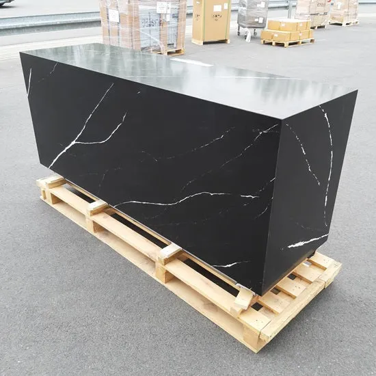Virtus Neutrale Servicetheke 2000x600x900 mm mit schwarzer Belenco-Quarz-Platte - RESTPOSTEN