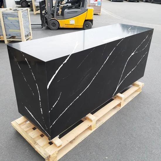 Virtus Neutrale Servicetheke 2000x600x900 mm mit schwarzer Belenco-Quarz-Platte - RESTPOSTEN