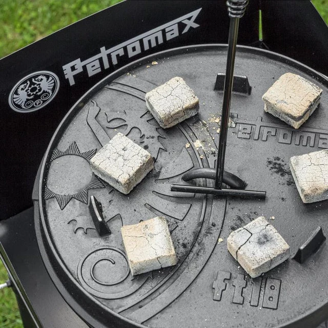 Petromax Dutch Oven ft18, mit Füßen