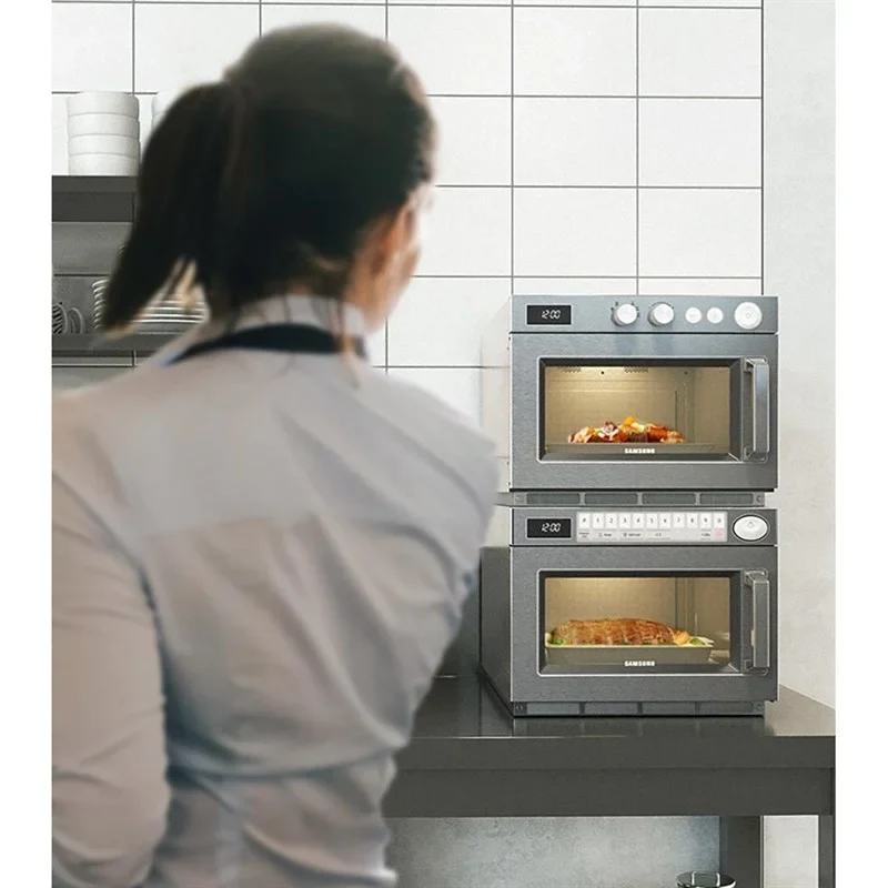 Samsung Gewerbe-Mikrowelle 26 Liter 1850W, manuelle Steuerung