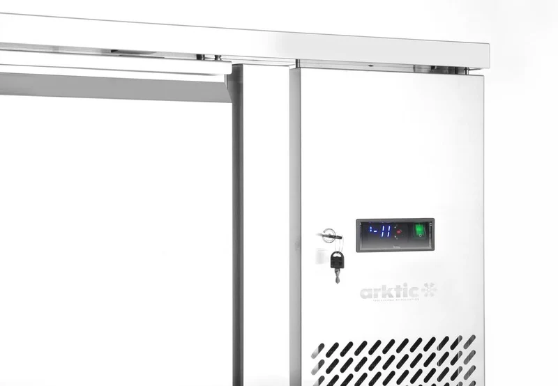 Arktic Kühltheke dreitürig 420 L
